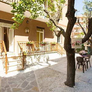 Casa Lollobrigida Bed and breakfast